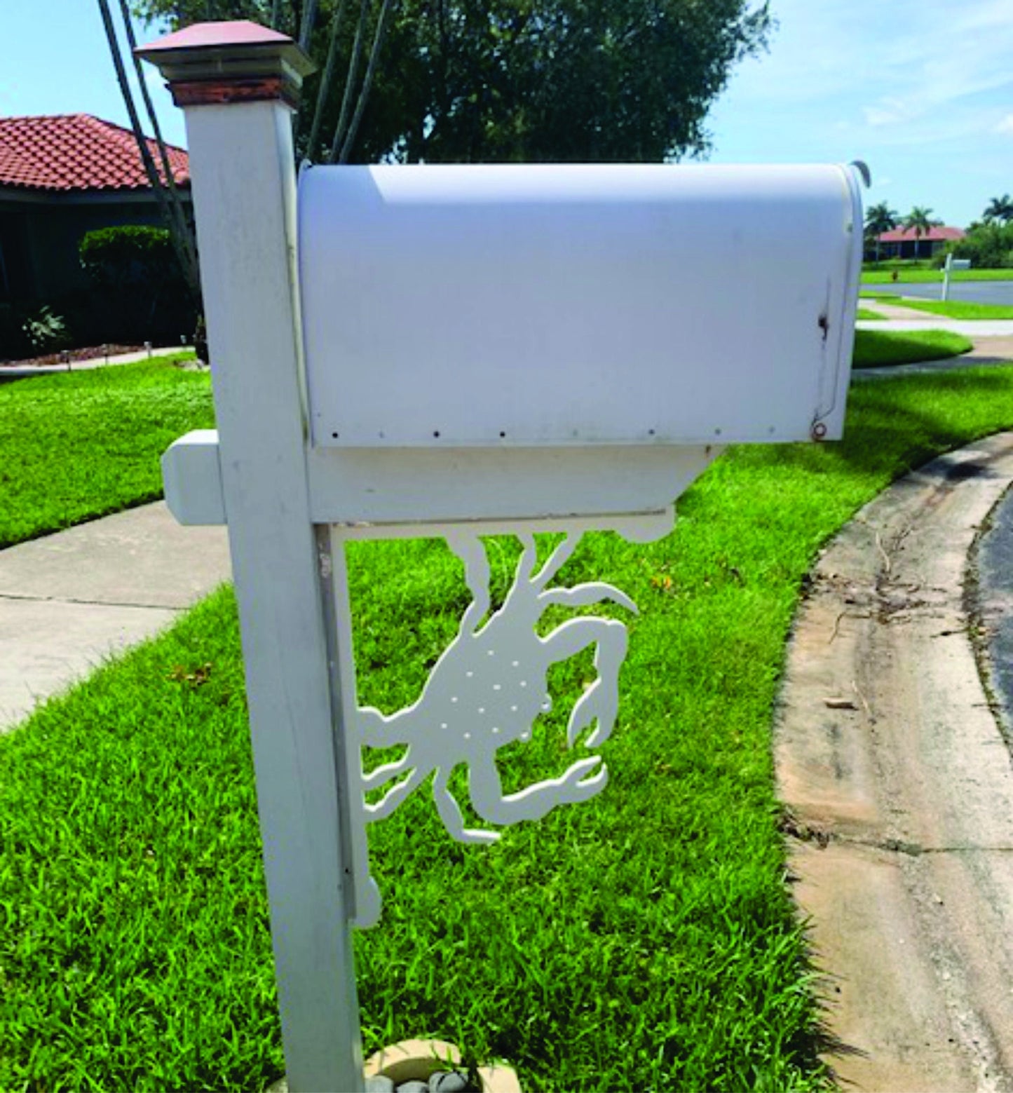 Mailbox Bracket - Crab Large 16x21 inch, Custom Mailbox, Coastal, Tropical, Bracket, Outdoor Decor, Mailbox & Post Not Included